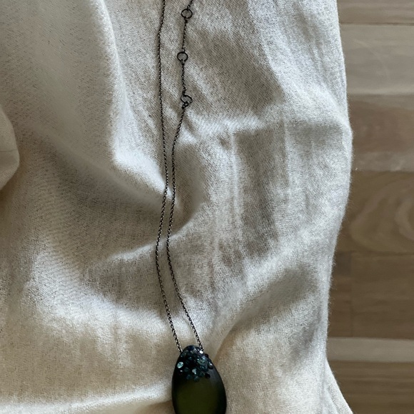 Elegant Blue and Green Pendant Necklace Alexis BITTAR - Picture 4 of 5